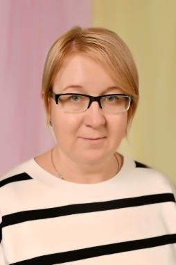 Пугачева Елена Николаевна